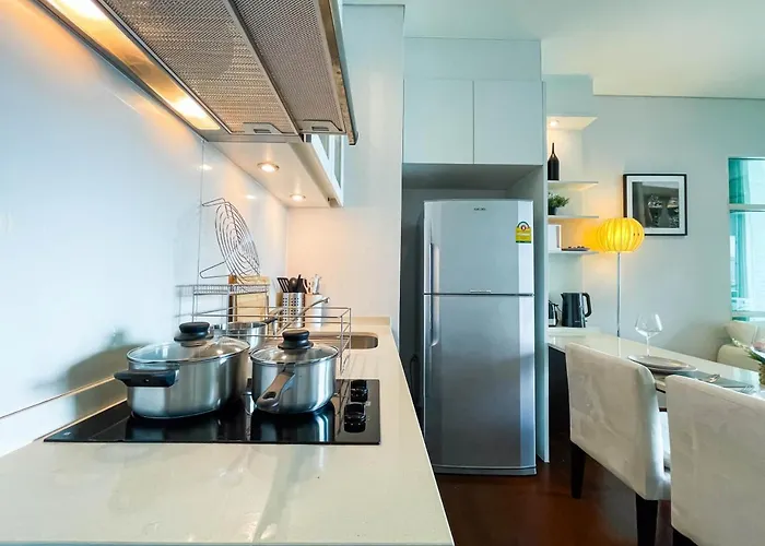 Near Bts Thong Lor L Workspace And Kitchen L Sontana