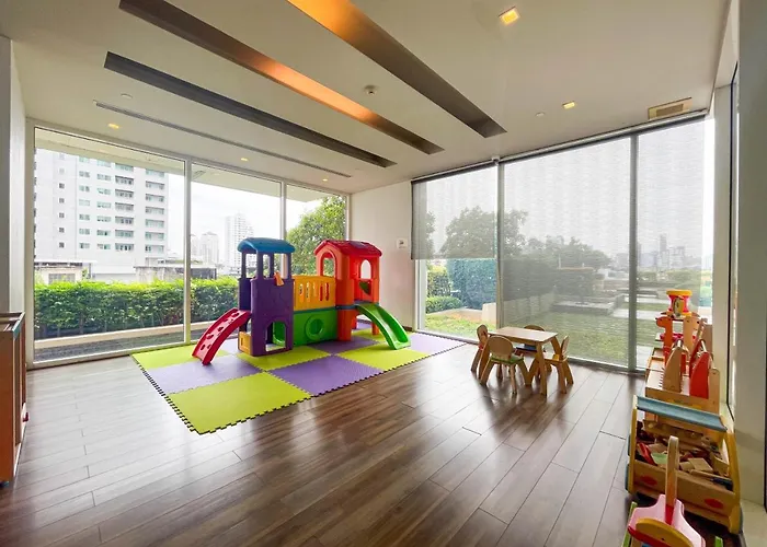 Апартаменты Near Bts Thong Lor L Workspace And Kitchen L Sontana